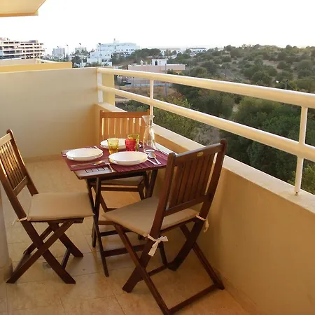 Apartamento Excelente Mar E Serra- *