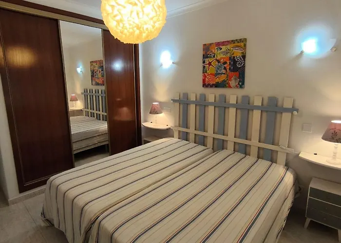 Excelente Mar E Serra- אלבור